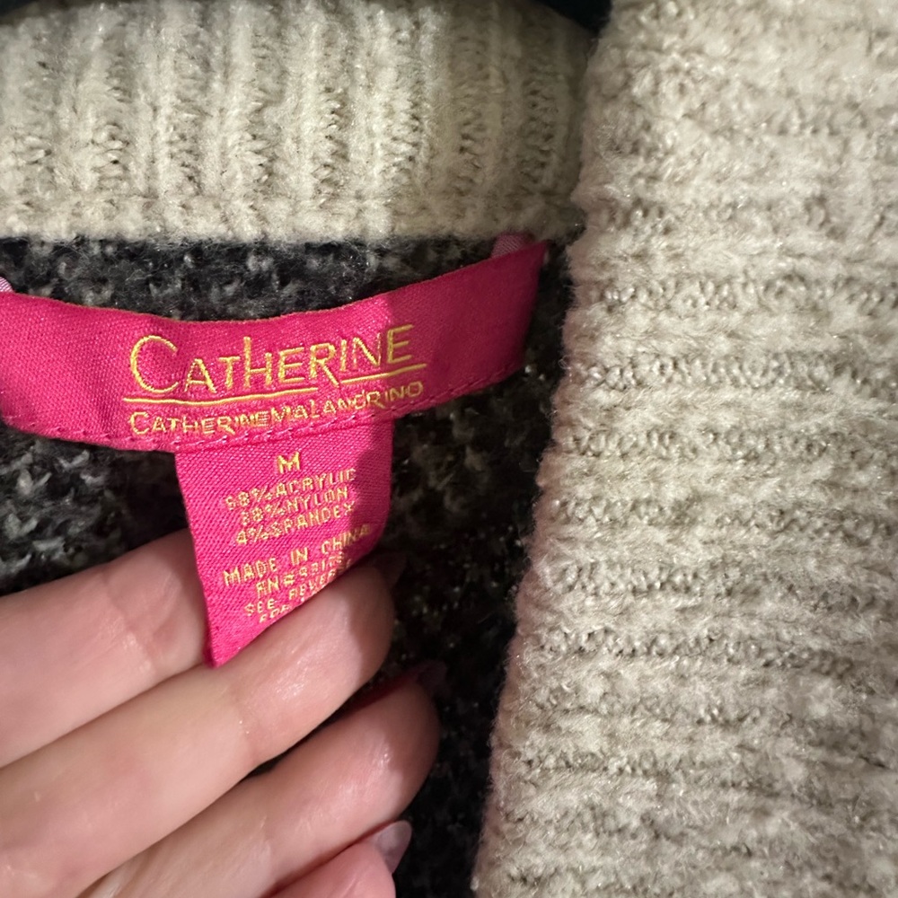 Cardigan - Picture 3 of 4
